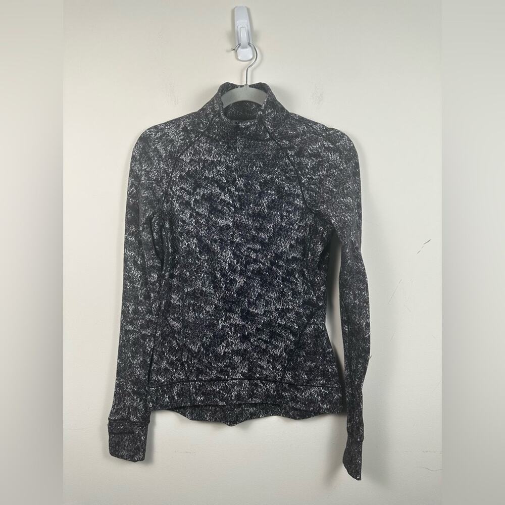 Lululemon Outrun Elements Pullover Women 6 Black White Excellent 1/2 Zip Top